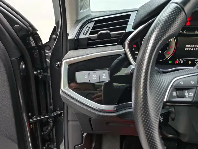 Audi Q3 Sportback — Фото автомобиля 12