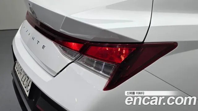 Hyundai Avante — Фото автомобиля 8