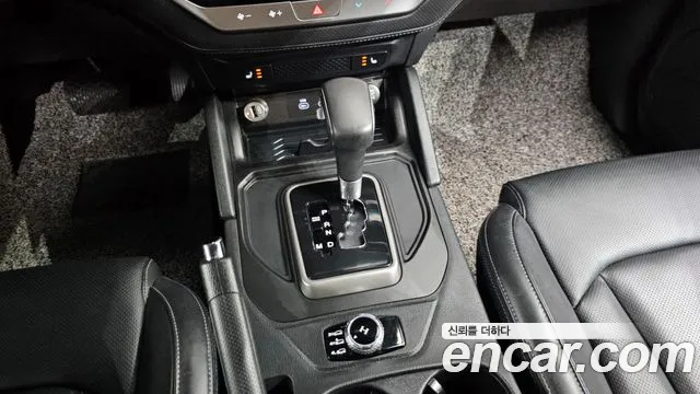 KG_Mobility_Ssangyong Rexton Новый Rexton Sport Khan Дизель 2.2 4WD — Фото автомобиля 9