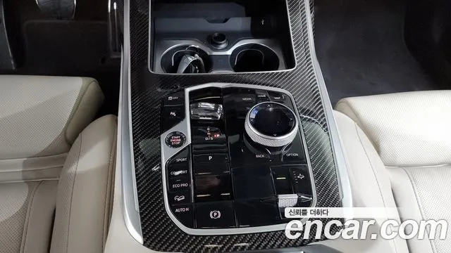 BMW X7 — Фото автомобиля 8