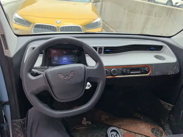 Wuling Hongguang Mini EV — Фото автомобиля 9