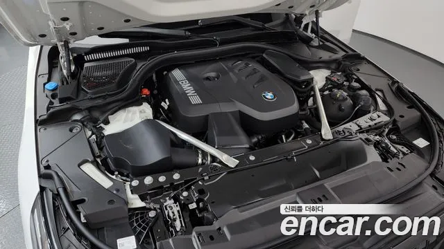 BMW 5-Series — Фото автомобиля 3