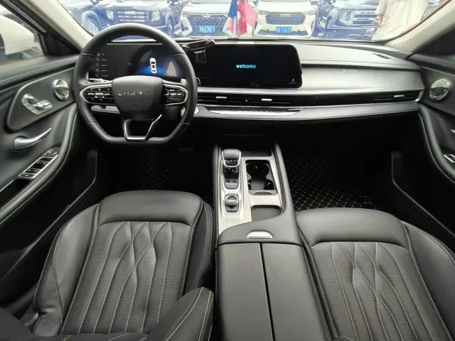Chery Arrizo 8 — Фото автомобиля 6