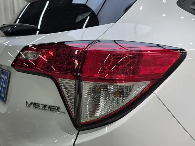 Honda Vezel — Фото автомобиля 8