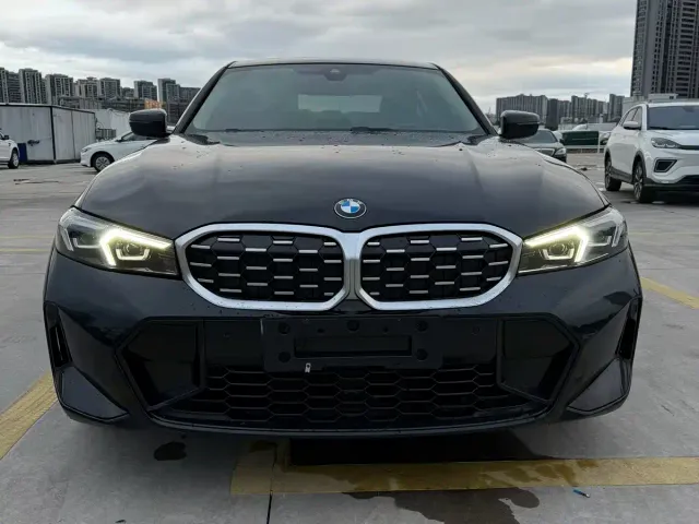 BMW 3 Series — Фото автомобиля 2