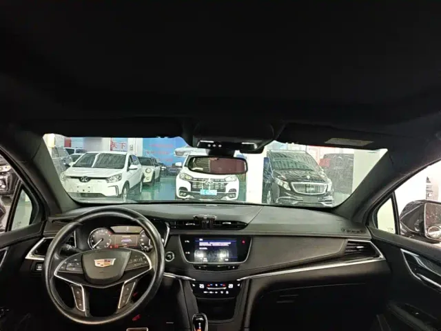Cadillac Cadillac XT5 2022 2.0T 2WD Luxury — Фото автомобиля 17
