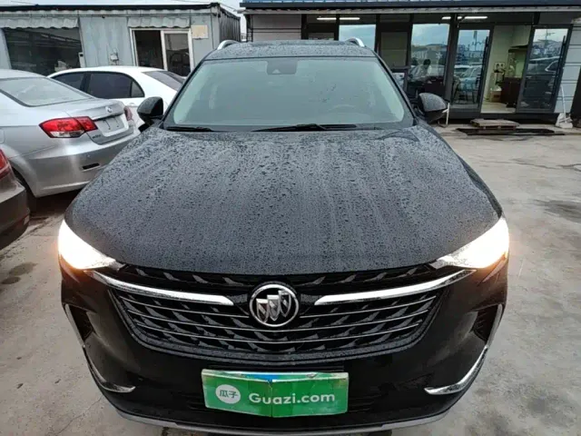 Buick Envision Plus — Фото автомобиля 2