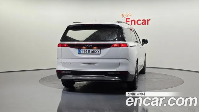 Kia Canival Carnival 4 поколение Дизель 9 мест Signature — Фото автомобиля 3