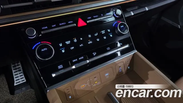 Hyundai Santa Fe MX5 — Фото автомобиля 30
