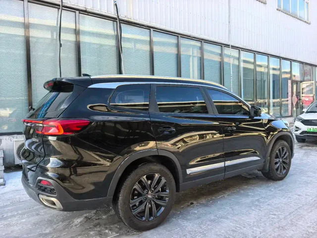 Chery Tiggo 8 — Фото автомобиля 4