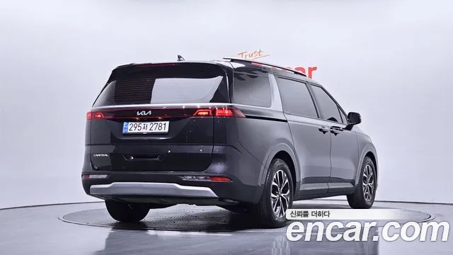 Kia Canival Carnival 4 поколение 9 мест Prestige — Фото автомобиля 2