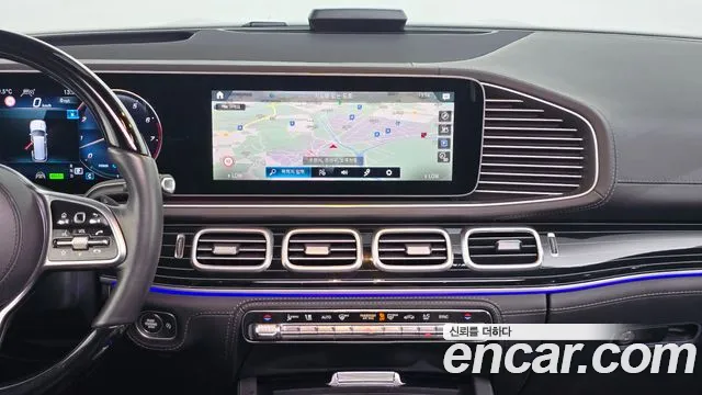 Mercedes-Benz GLS-Class — Фото автомобиля 12