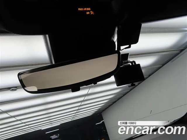 Cadillac XT4 — Фото автомобиля 12