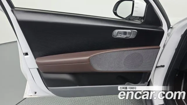 Hyundai Ioniq 6 — Фото автомобиля 13