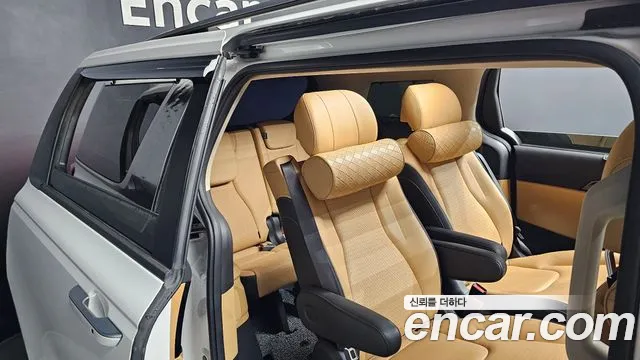 Kia Canival Carnival 4 поколение Дизель 7 мест Signature — Фото автомобиля 11