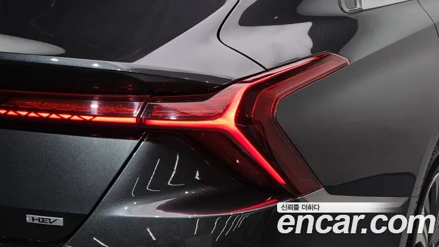 Kia K8 Hybrid — Фото автомобиля 8