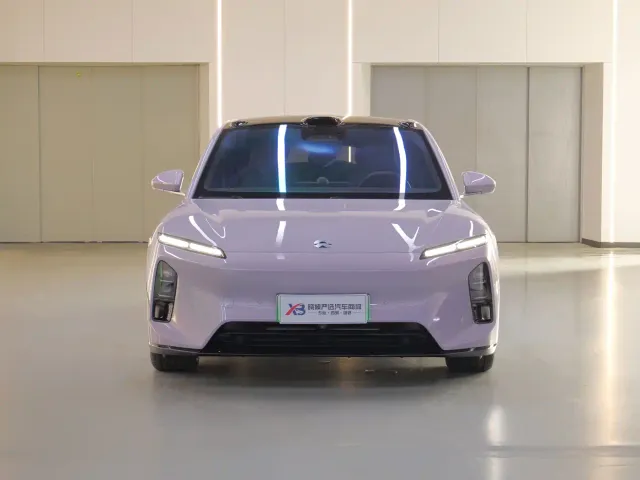 Nio ET5 Touring — Фото автомобиля 2