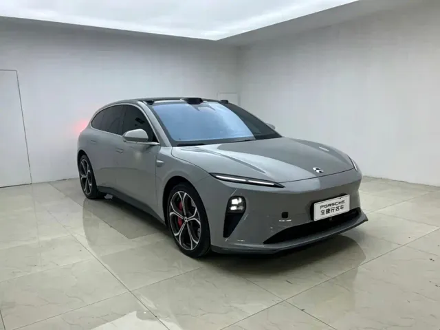 Nio ET5 Touring — Фото автомобиля 3