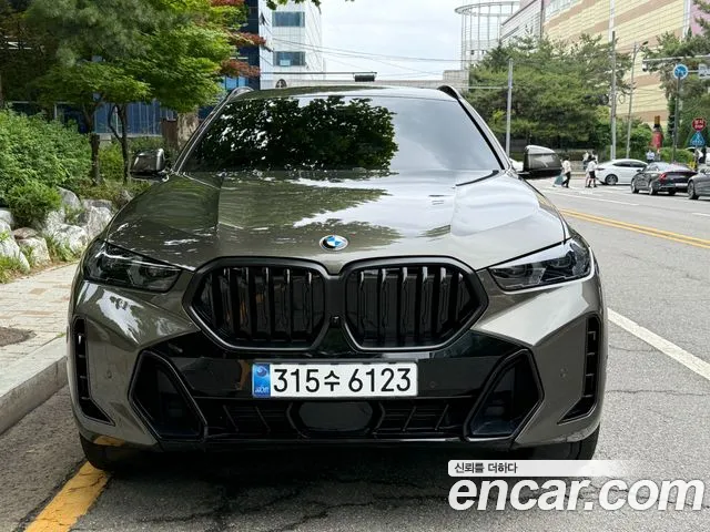 BMW X6 — Фото автомобиля 2