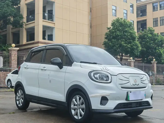 Leapmotor T03 — Фото автомобиля 3