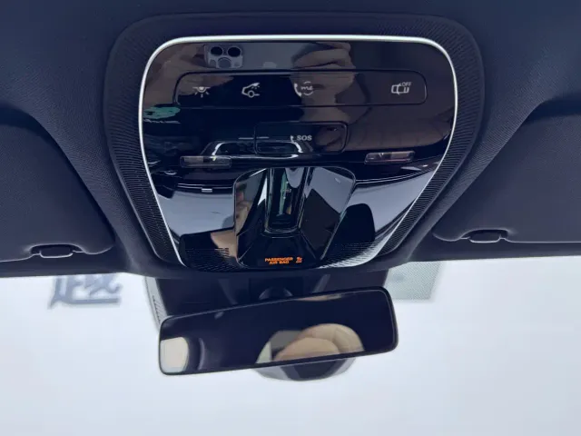 Mercedes-Benz E-Class — Фото автомобиля 13