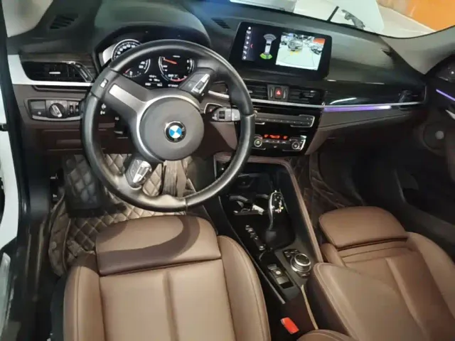 BMW X1 — Фото автомобиля 9