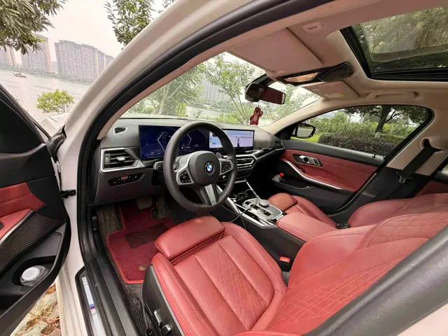 BMW 3 Series — Фото автомобиля 8