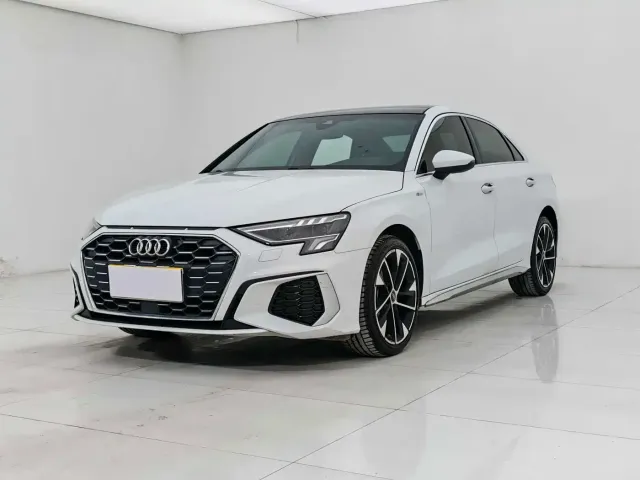 Фотография автомобиля — Audi A3