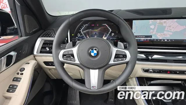 BMW X5 xDrive 40i M Sport — Фото автомобиля 12