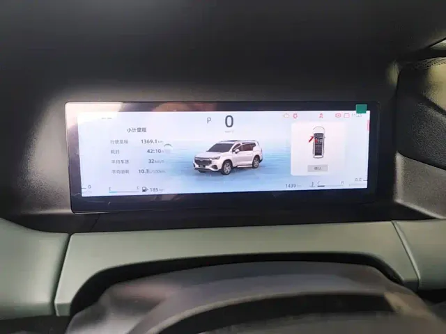 Geely Haoyue L — Фото автомобиля 11