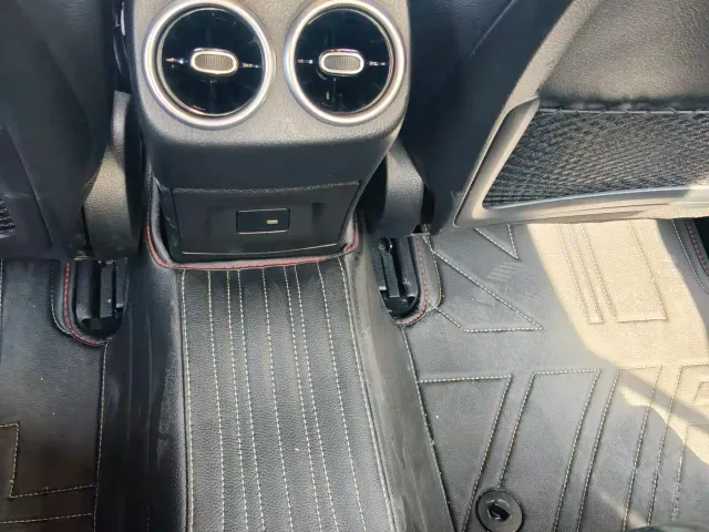 Mercedes-Benz A-Class — Фото автомобиля 9