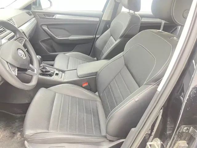 Skoda Superb — Фото автомобиля 10