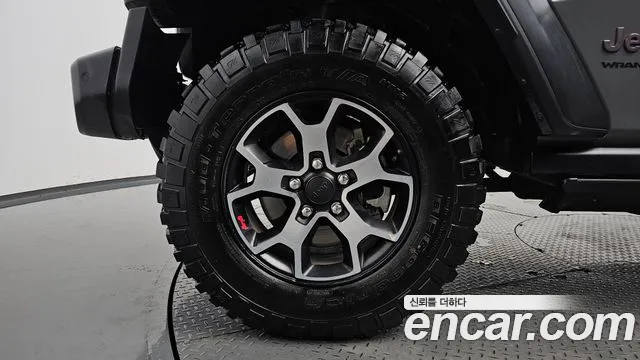 Jeep Wrangler JL — Фото автомобиля 4