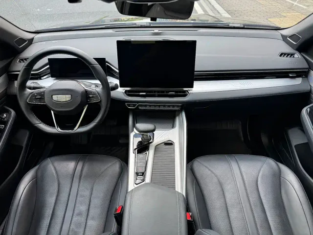 Geely Xingrui — Фото автомобиля 11