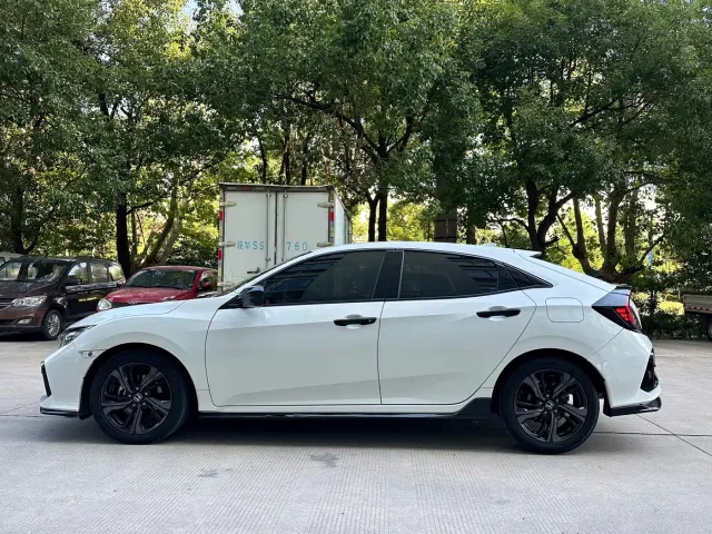 Honda Civic — Фото автомобиля 12