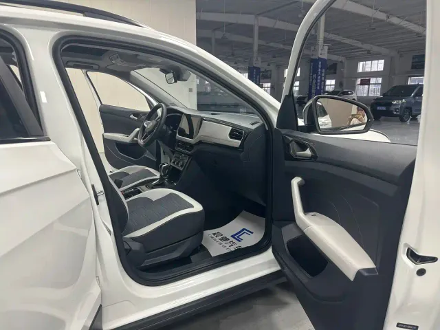 Volkswagen Tharu — Фото автомобиля 13