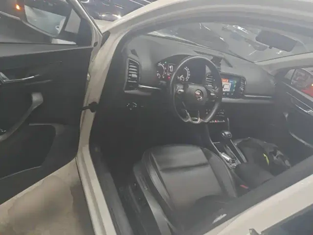 Škoda Karoq 2022 TSI280 Luxury — Фото автомобиля 15