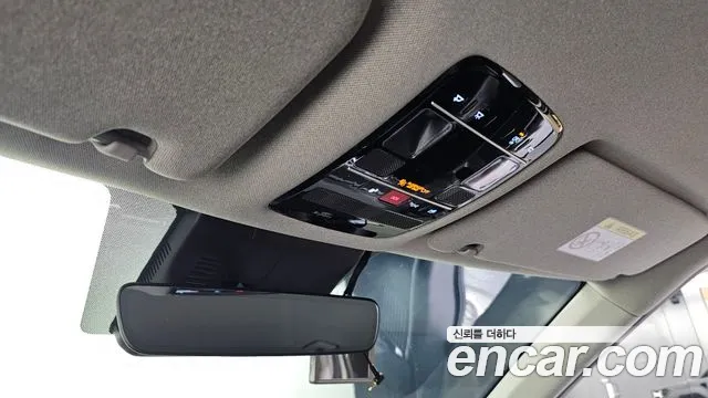 Hyundai Santa Fe MX5 — Фото автомобиля 18