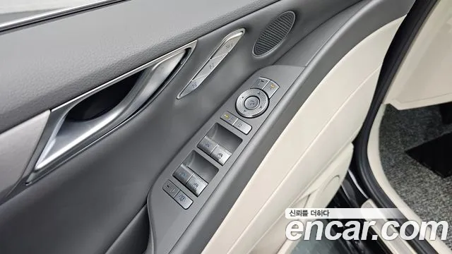 Genesis G80 Бензин 2.5 турбо AWD — Фото автомобиля 27