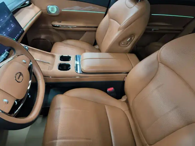 GAC Trumpchi Xiangwang S7 — Фото автомобиля 9