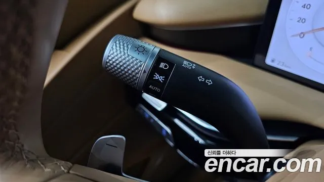 Genesis G80 RG3 — Фото автомобиля 30