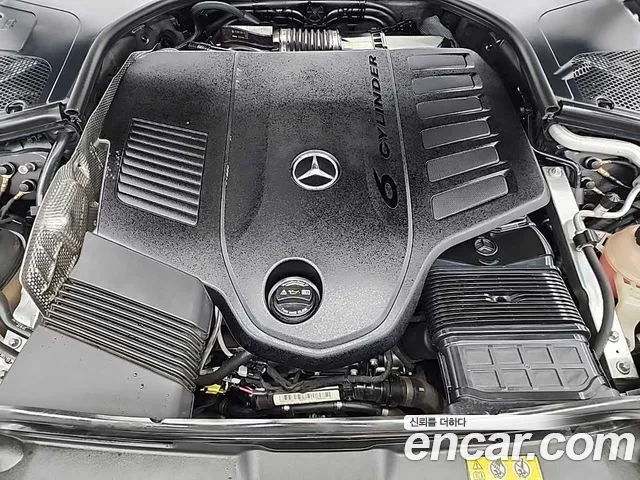 Mercedes-Benz S-Class — Фото автомобиля 5