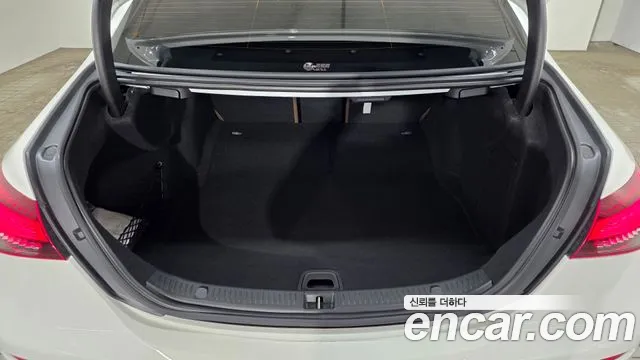 Mercedes-Benz E-Class W213 — Фото автомобиля 11