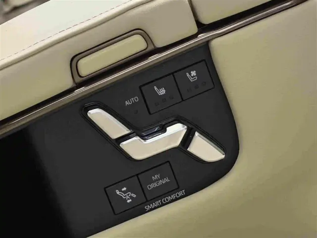 Toyota Alphard — Фото автомобиля 15