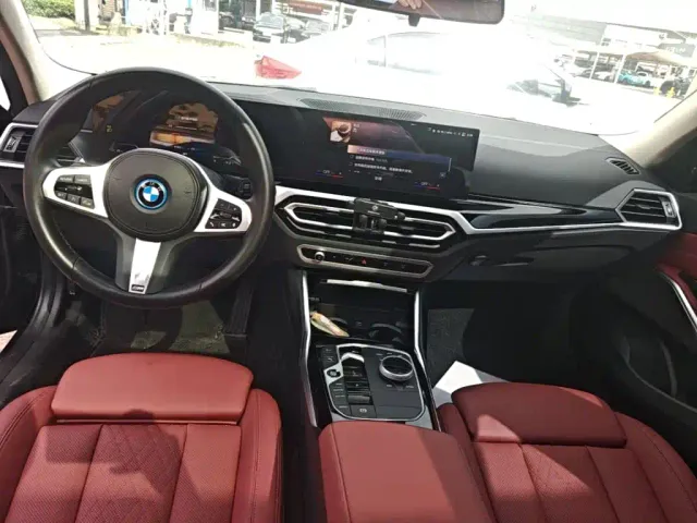 BMW i3 — Фото автомобиля 9