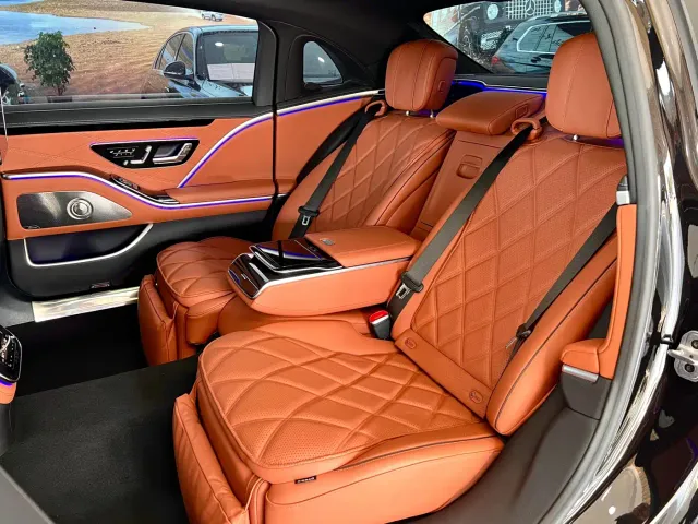 Mercedes-Benz Maybach S-Class — Фото автомобиля 11