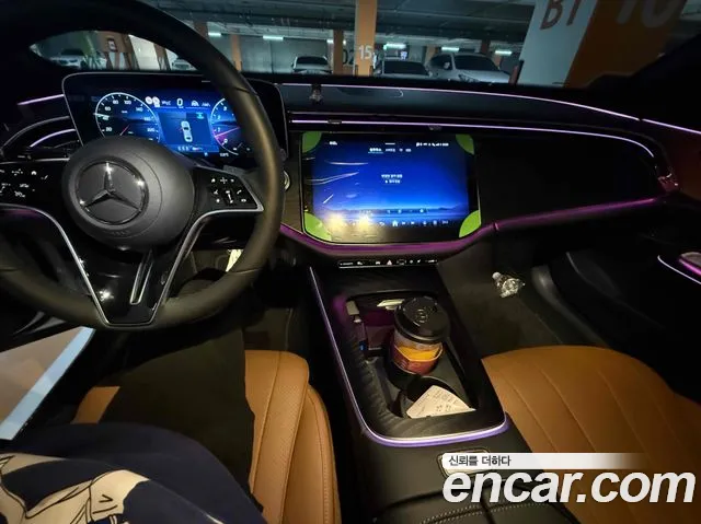 Mercedes-Benz E-Class — Фото автомобиля 7