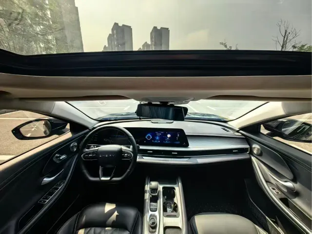 Chery Arrizo 8 — Фото автомобиля 9