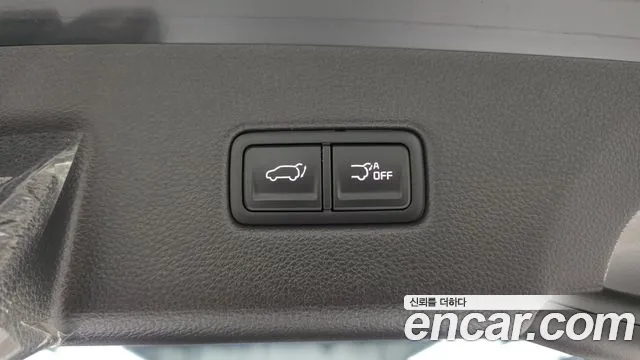 Kia Carnival Generation 4 — Фото автомобиля 23