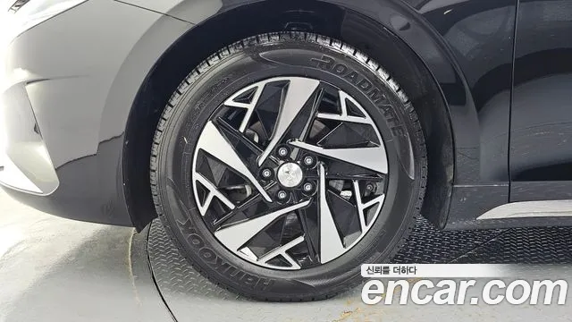 Hyundai Grandeur Premium — Фото автомобиля 5